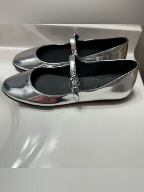 Aerosoles Silver Metallic Mary Jane Flats